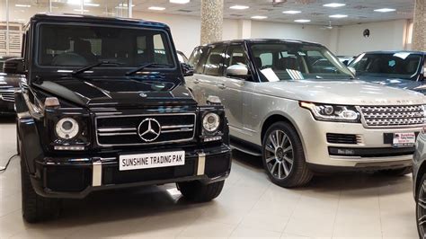 Mercedes G Wagon G Vs Range Rover Vogue Comparison Youtube