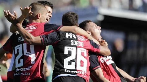 Newell S V Lez Por La Liga Profesional Formaciones Hora Y Tv