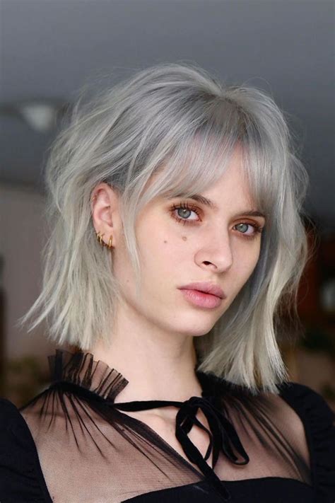 Best Hair Colour Ideas For Bob Cut Icey Blonde Chic Bob With
