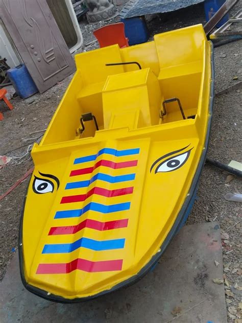 115 55 4 Seater Frp Paddle Boats Sizedimension 115554 At