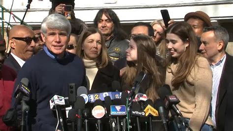 Rod Blagojevich reunites with wife Patti reunited, daughters after ...