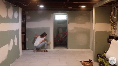 Diy Basement Renovation 13 Diy Huntress