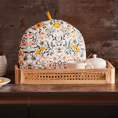 Bee Bloom Tea Cosy