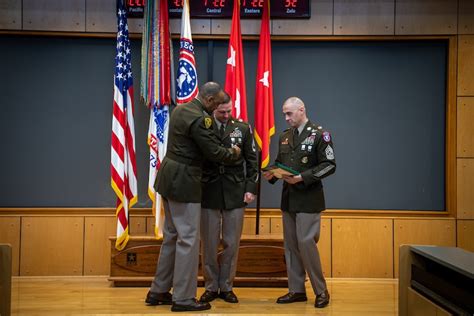 Usarec Recognizes Top Station Commanders U S Army Recruiting Command