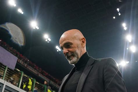 Milan Questa Non Ci Voleva Che Mazzata Per Pioli