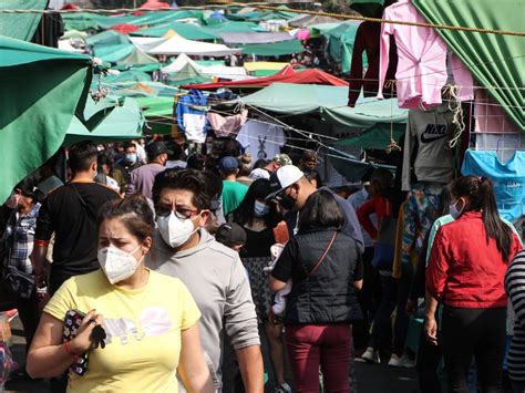 L Pez Obrador Abrir Un Tianguis Del Bienestar Con Ropa Zapatos