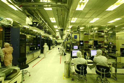 Semiconductors Fabrication in India Obstacles & Challenges ...