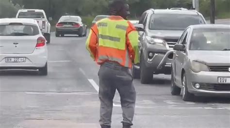 Watch Limpopo Traffic Officer Goes Viral With Festive Dance