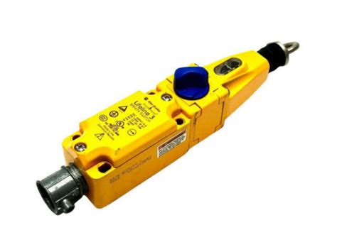 Allen Bradley E D Lifeline Safety Switch Yellow For Sale