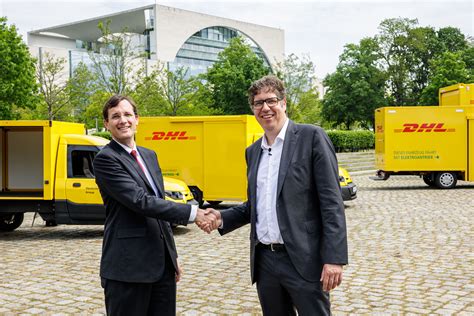 Dhl Group Mai Gelbe Post Wird Immer Gr Ner Millionen