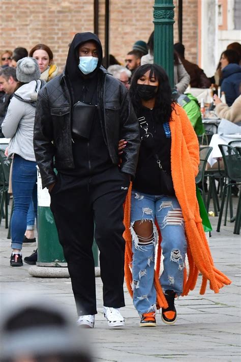 Michi Nogami - Vacation in Venice 04/03/2022 • CelebMafia