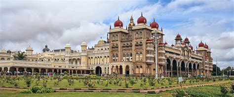 Mysore The Capital City Of Wodeyar Dynasty Explore Indian Streets