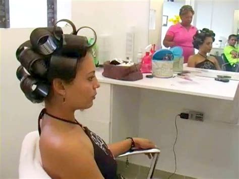 Pin by Zsófia Pink on Hair Rollers and Curlers Hair rollers Roller