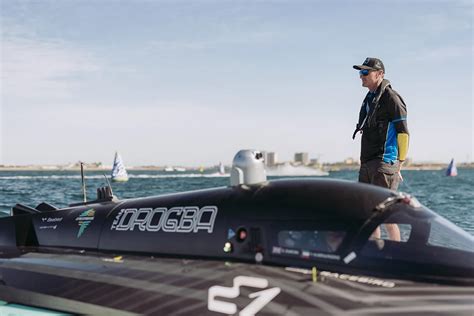 All-electric boat racing: Tom Brady's team triumphs in inaugural UIM E1 ...