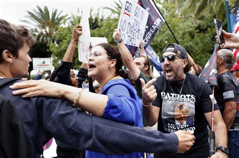 Photos Trump Supporters Descend On Anaheim For Gop Convention Los