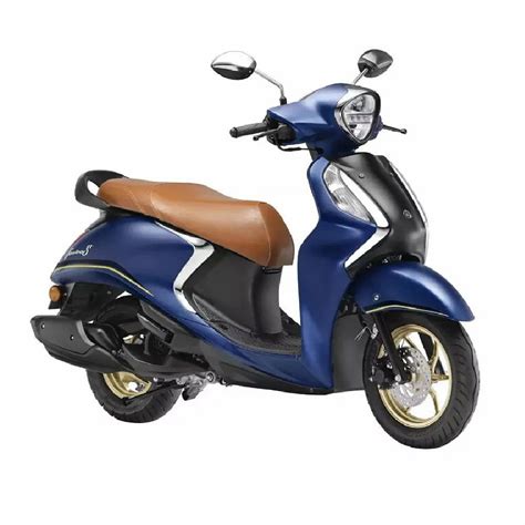 Blue Base Yamaha Fascino Fi Hybrid Scooter Mm At Rs