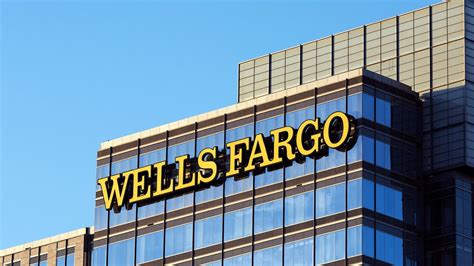 Federal Prosecutors Are Investigating Wells Fargos Fraud Case