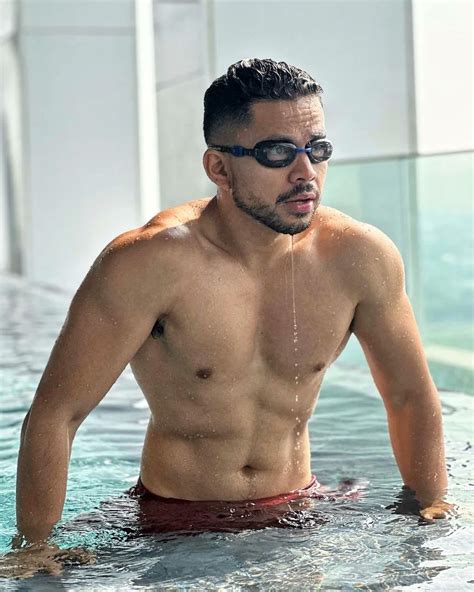 Mrvvip On Twitter Okky Alparessi Shirtless On Pool Snaps Modelwatch