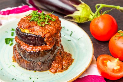 Grilled Aubergine With Tomato And Garlic Sauce Vegan Recipes