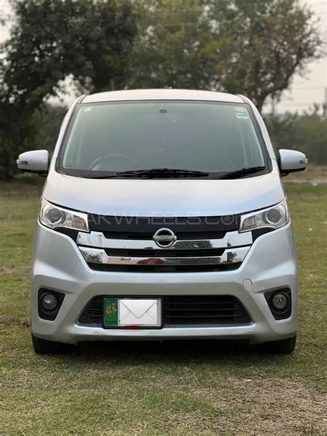 Nissan Dayz Highway Star X 2016 For Sale In Lahore Pakwheels