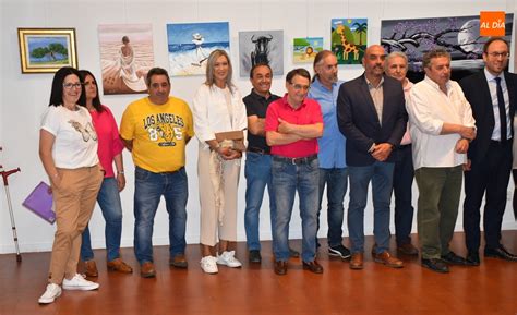 La Gran Familia Del Taller Municipal De Pintura Muestra Sus