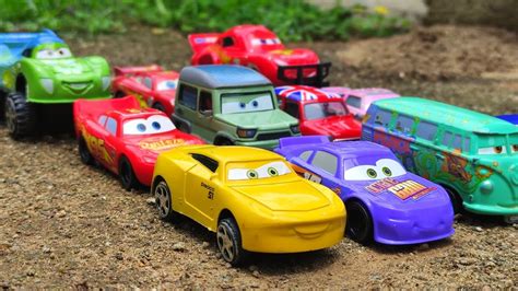 Looking For Lightning Mcqueen Bobby Swift Chick Hicks Rayo Mcqueen