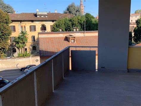 Vendita Appartamento Cremona Trilocale In Via Degli Argini Ottimo