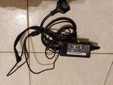 Adapter napajalnik za prenosnik različne znamke