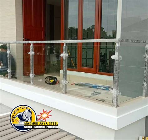 Balkon Kaca Stainless Steel Dan Reling Tangga Kaca 6056 Dekorasi