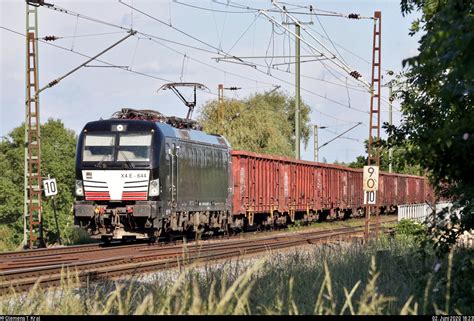 Hochbordwagenzug Mit 193 644 2 X4 E 644 Siemens Vectron Der