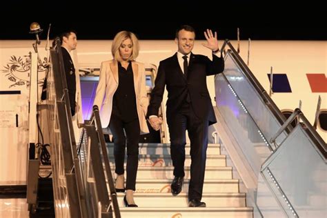 Brigitte Macron très élégante ses tenues font sensation en Inde Voici