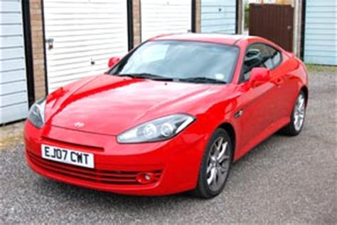 Hyundai Coupe Red - reviews, prices, ratings with various photos