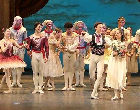 John Neumeiers Ballett Der Nussknacker Staatsoper Hamburg Hamburg