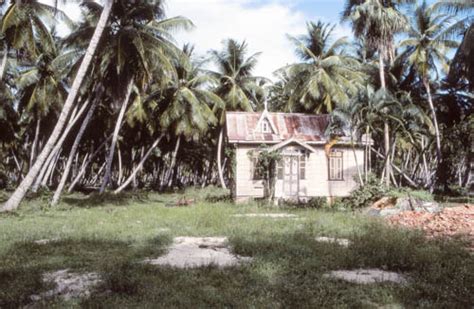 Lukisan Rumah Kampung Lama Traditional Malay House In Kampung Of