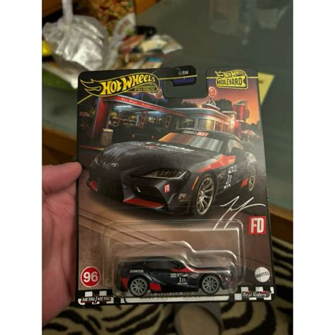 Hot Wheels Premium風火輪 2021 Toyota GR Supra 林蔭大道 蝦皮購物