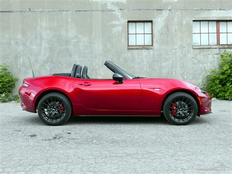 Review Mazda Mx Miata Still Delivers Sports Car Thrills In A