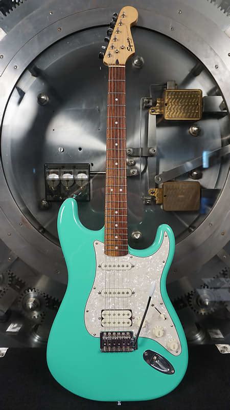 Squier Bullet Strat Hss 2015 Seafoam Green Rosewood Reverb