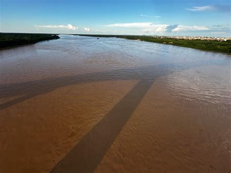 redução das chuvas nível do rio São Francisco continua baixando em