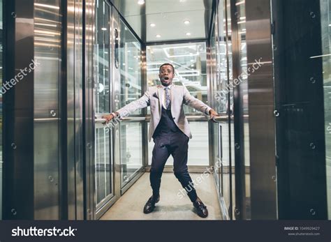 Claustrophobia Elevator