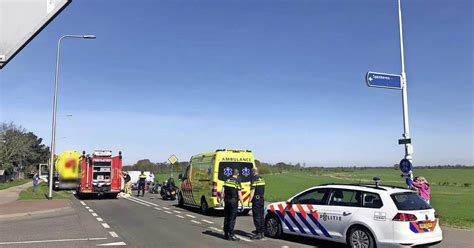 Fietser Overlijdt Na Botsing Met Tankwagen Binnenland Telegraaf Nl