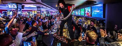 15 Bars Downtown Las Vegas 4 Breweries In 2025