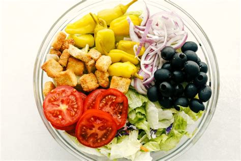 Copycat Olive Garden Salad Cook And Hook