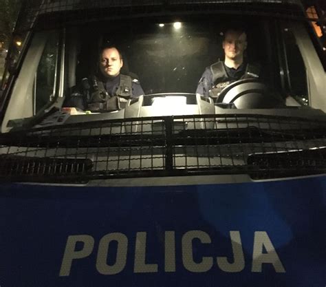 Policjanci Zd Yli W Ostatniej Chwili Wiadomo Ci Komenda Miejska