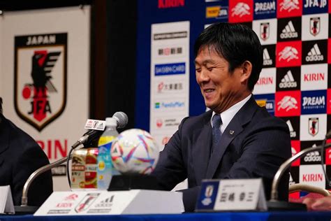 森保監督続投を発表 26年w杯まで長期契約 田嶋会長「新しい景色を見るためには一番ふさわしい」― スポニチ Sponichi Annex サッカー