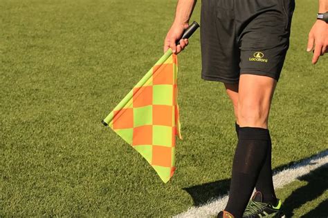 Kinerja Wasit Jadi Sorotan Komisaris PSIS Minta VAR Dipergunakan Untuk