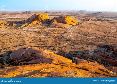 Landskapet Runt Om Spitzkoppe Aka Spitzkop Med Massiv Granit Vaggar