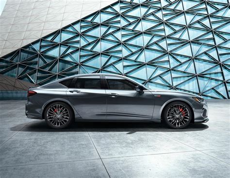 Acura brings back the Type S on the newly sculpted and scalpeled TLX