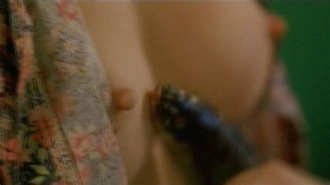 Naked Valeria Marini in Bámbola