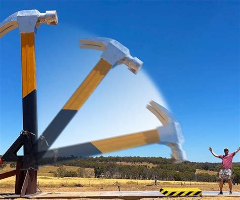 smashing     ton hammer