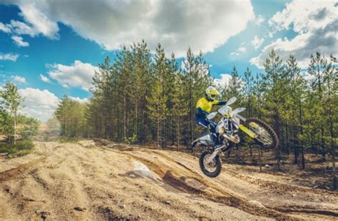 Husqvarnas Nya Enduromodeller Presenterade Bike Powered By Motorrad